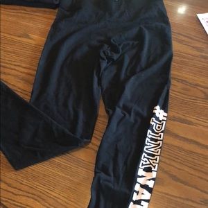 VS Pink crop leggings!